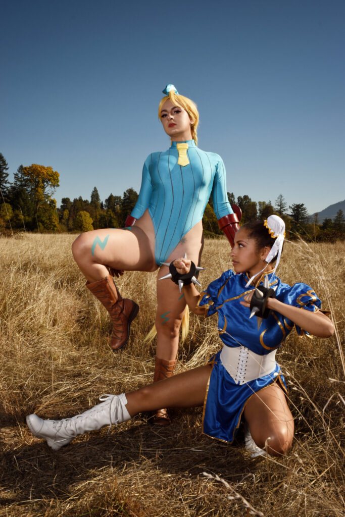 Pack Domi Versailles & Amy Fantasy – Cammy & Chun li Onlyfans Cosplay